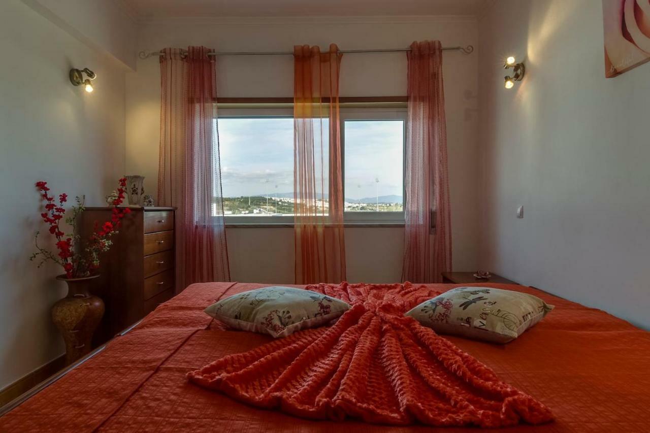 Marina And Atlantic Ocean View Apartment Lagos Bagian luar foto